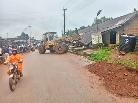 We’ve Been Given a Mandate To Sanitize Aniocha North, Says Taskforce Chairman, Supervisor … As Taskforce Clears Environment, Dislodges Illegal Structures In Issele-Uku