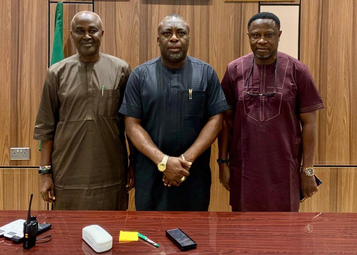 Aniocha North Council Boss, Hon Chinye Plays Host To Delta Waste Management Board, Reaffirms His Administration’s Commitment To Environmental Cleanliness