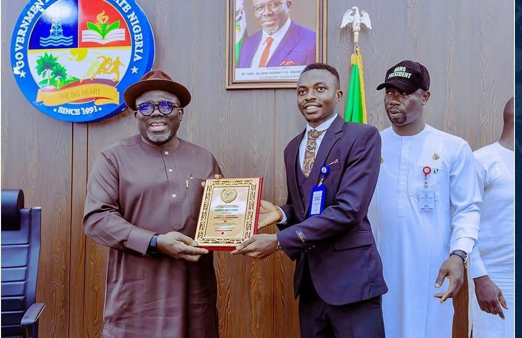 NADESSTU Honours Oborevwori With Icon Of Educational Development Award