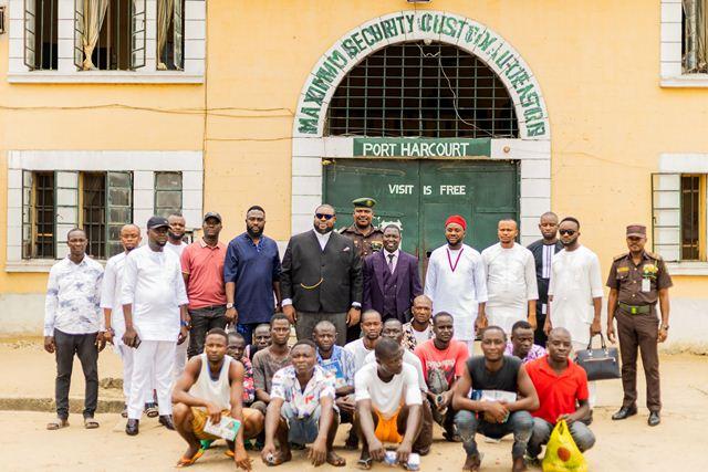 Nwazomor Grace Foundation Secures Release of 16 Inmates from Port Harcourt Correctional Centre